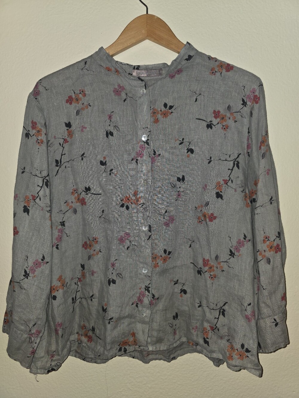 Cut Loose Floral 100% Linen Collarless Blouse Gray Size Large